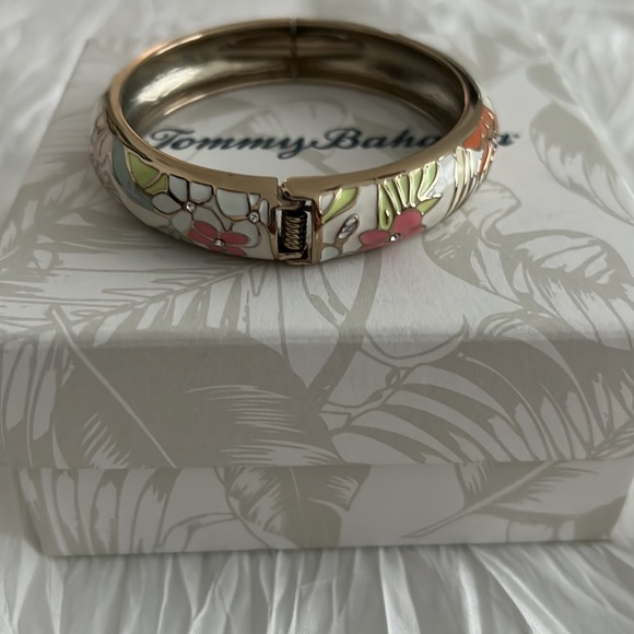 Tommy Bahama bracelet - Picture 3 of 6